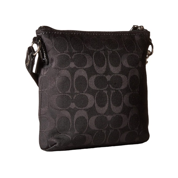 COACH Turn-Lock Front Pocket Crossbody in Signature C Black Jacquard.
Pristine. - Picture 6 of 7